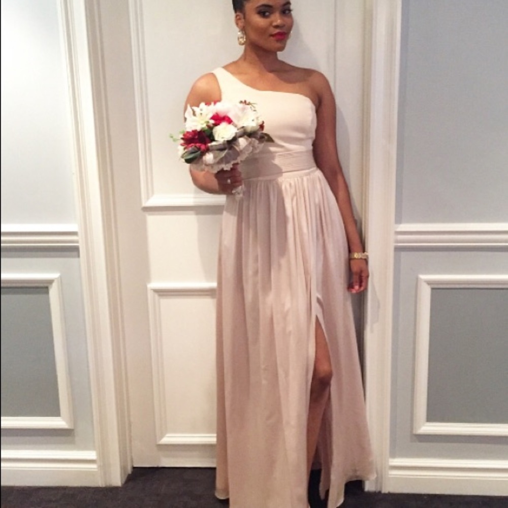 VERA WANG DRESS- WORN ONCE